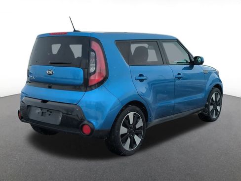 Used 2016 Kia Soul + w/ Designer's Package image 6