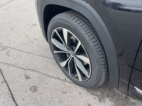 New 2026 Volkswagen Atlas Cross Sport SEL Premium R-Line AWD/4WD image 5