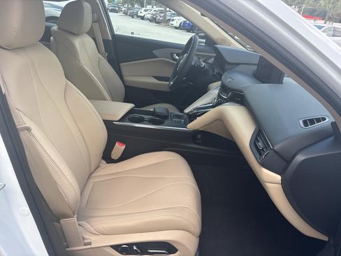 Used 2025 Acura TLX w/ Technology Package image 19