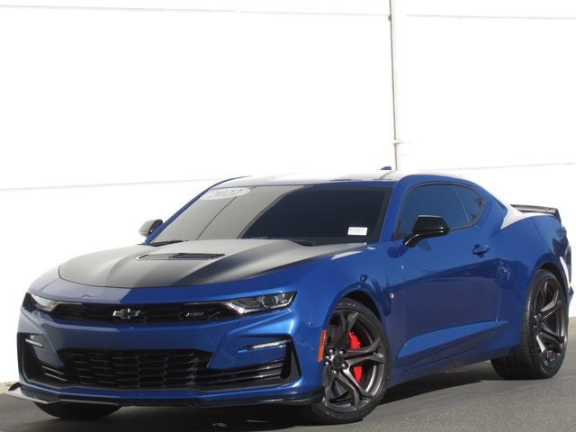 Used 2022 Chevrolet Camaro SS RWD image 1