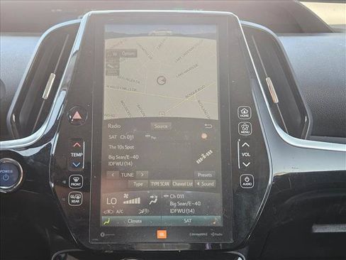 Used 2020 Toyota Prius Prime Limited FWD image 8