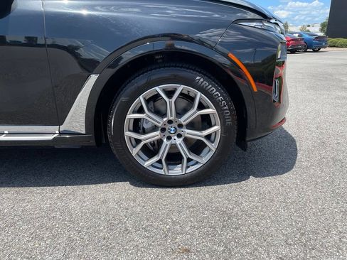 Used 2024 BMW X7 xDrive40i AWD/4WD image 33