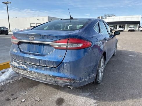 Used 2017 Ford Fusion Energi SE image 6
