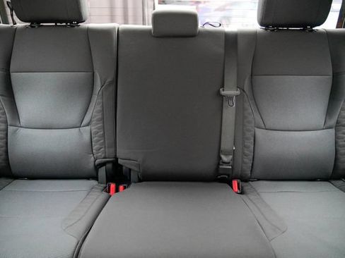 Used 2025 Toyota Tundra SR5 w/ SR5 Convenience Package AWD/4WD image 8