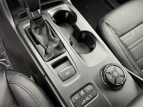 New 2025 Ford Ranger Lariat w/ FX4 Off-Road Package image 30