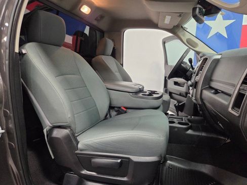 Used 2018 RAM 2500 Tradesman w/ Snow Chief Group image 11