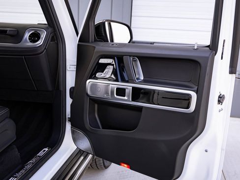 Used 2020 Mercedes-Benz G 550 image 25