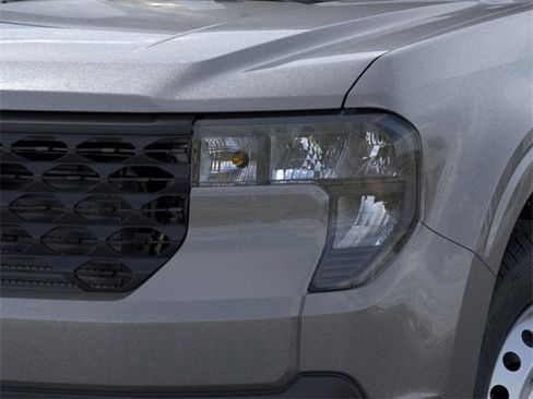 New 2025 Ford Maverick XL w/ Equipment Group 101A image 19