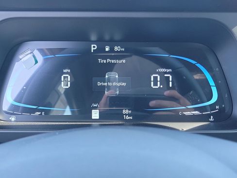 New 2026 Hyundai Elantra SEL Sport Premium FWD image 10