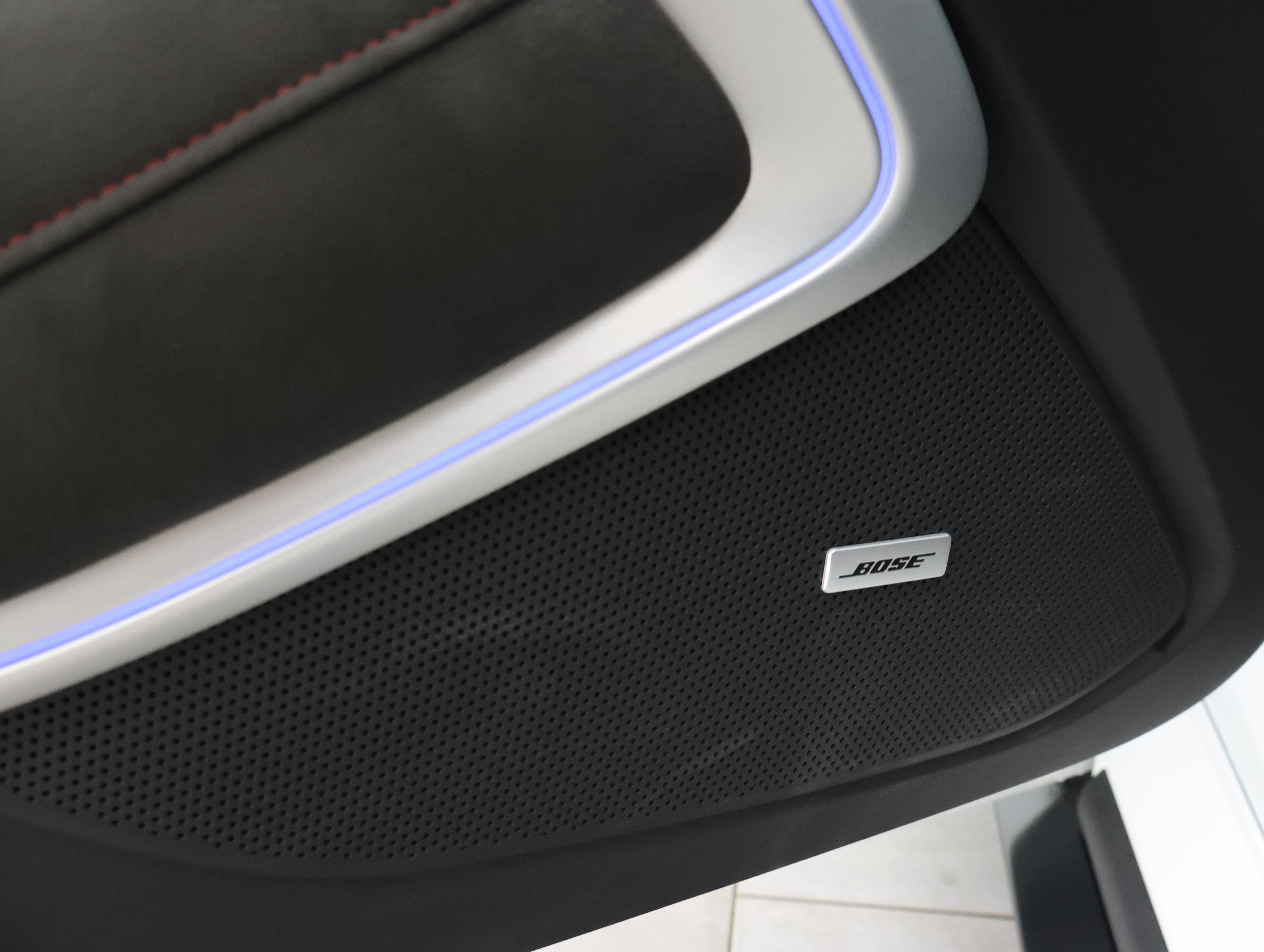 Used 2020 Chevrolet Camaro ZL1 RWD image 37