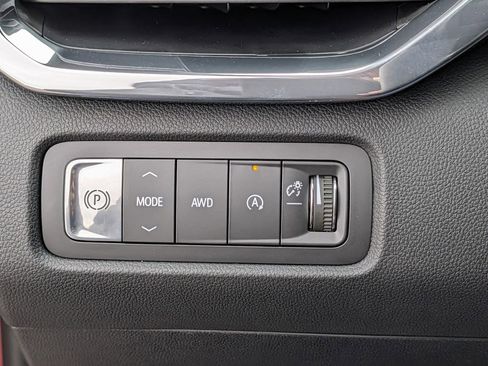 New 2026 GMC Acadia Denali Ultimate AWD/4WD image 21
