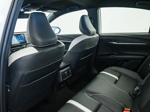 Used 2025 Toyota Camry SE w/ Multimedia Upgrade Package FWD image 19