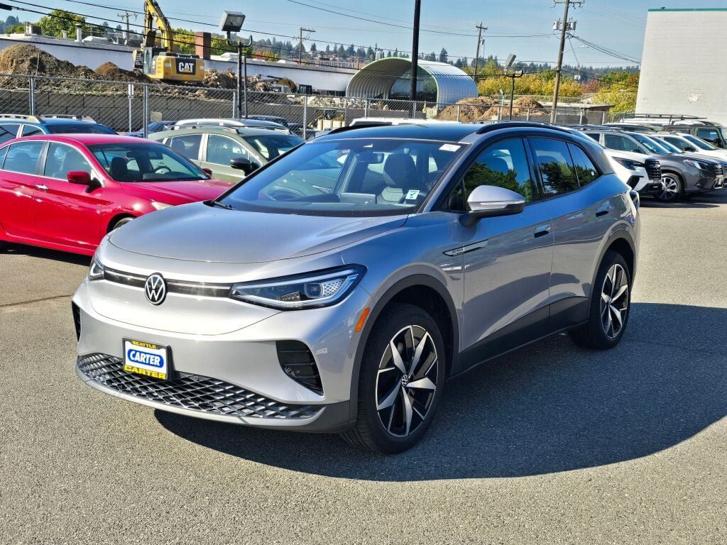 Used 2023 Volkswagen ID.4 Pro S AWD/4WD image 3