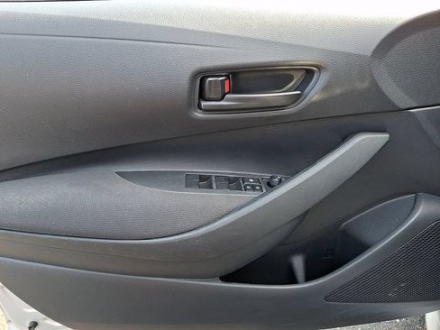Certified 2025 Toyota Corolla LE FWD image 13
