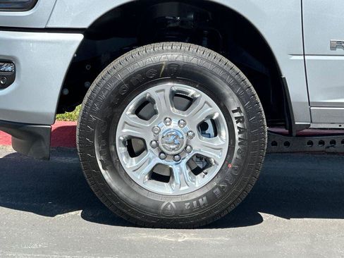 New 2026 RAM 2500 Big Horn AWD/4WD image 25