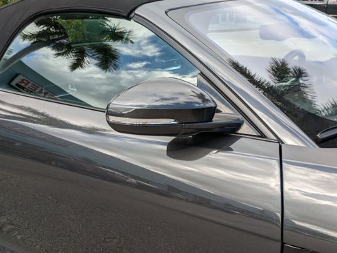 Used 2020 Jaguar F-TYPE Convertible image 11