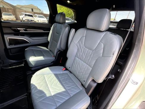 Used 2023 Kia Telluride SX X-Line image 19