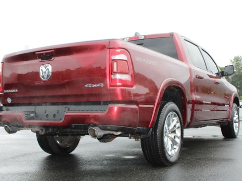 Used 2022 RAM 1500 Laramie AWD/4WD image 8