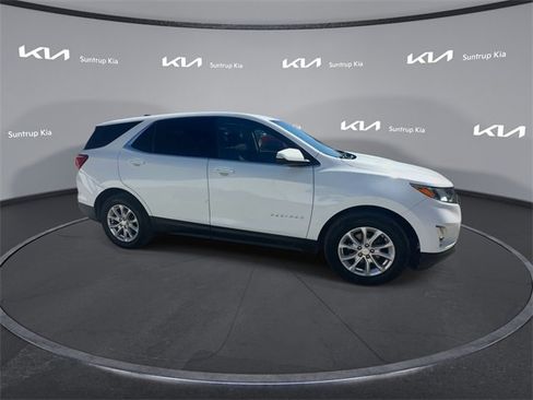 Used 2019 Chevrolet Equinox LT image 24