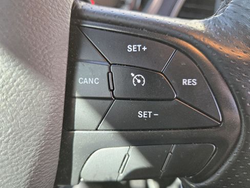 Used 2018 Dodge Challenger SXT Plus image 25