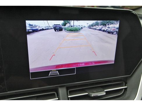 Used 2024 Chevrolet Trax LS w/ LS Convenience Package FWD image 22