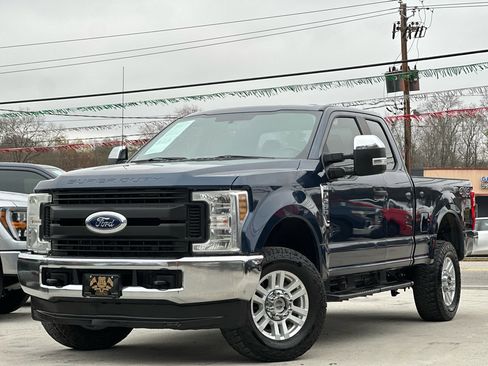 Used 2019 Ford F250 XL w/ XL Value Package image 3