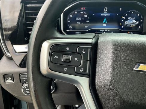 Used 2025 Chevrolet Silverado 1500 LT AWD/4WD image 22