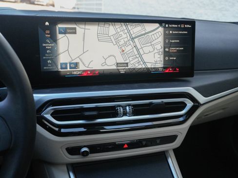 Certified 2024 BMW 330i Sedan w/ Premium Package image 21