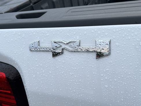 Used 2023 GMC Sierra 3500 SLE w/ SLE Value Package image 10