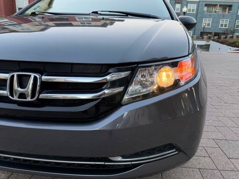 Used 2016 Honda Odyssey SE image 19