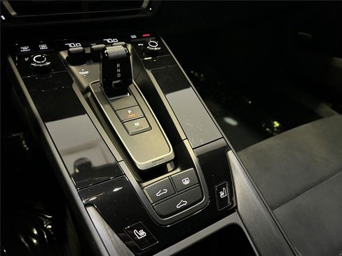 Certified 2023 Porsche 911 Carrera 4 GTS image 18