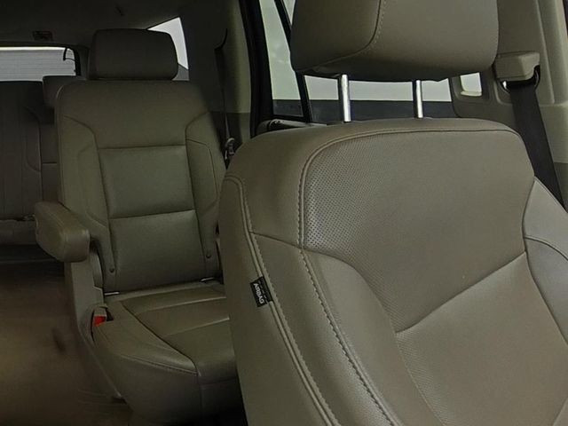 Used 2018 Chevrolet Tahoe Premier AWD/4WD image 31