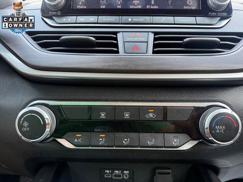 Used 2024 Nissan Altima 2.5 SV image 29