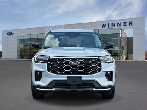 Used 2025 Ford Explorer Platinum w/ Ultimate Package AWD/4WD image 6