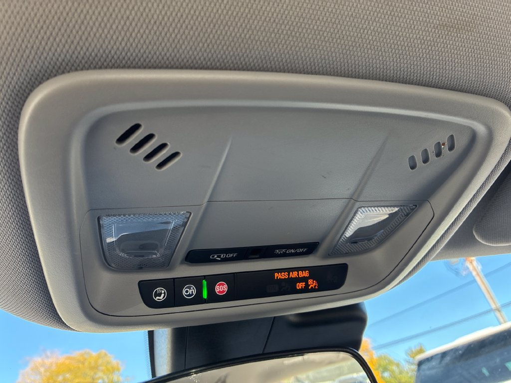 Used 2025 Chevrolet Malibu LT FWD image 22