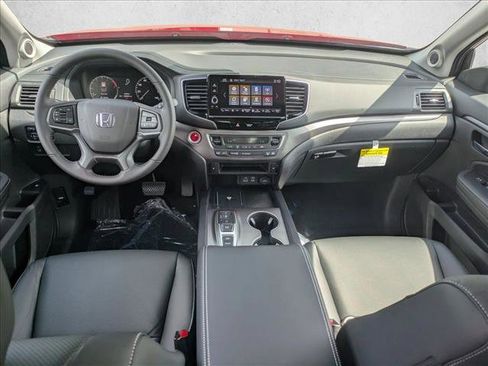 Used 2025 Honda Ridgeline RTL image 14