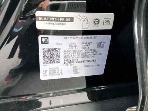 New 2025 Chevrolet Traverse LT w/ Midnight/Sport Edition image 13