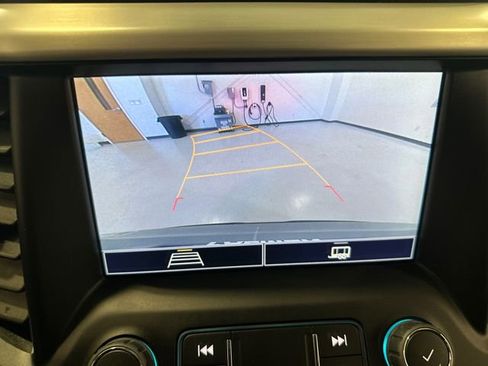 Used 2023 GMC Acadia SLE w/ Elevation Edition image 19