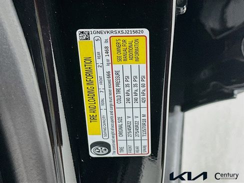 Used 2025 Chevrolet Traverse High Country AWD/4WD image 34