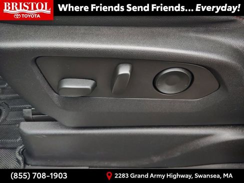 Used 2023 Chevrolet Tahoe RST w/ Luxury Package image 23