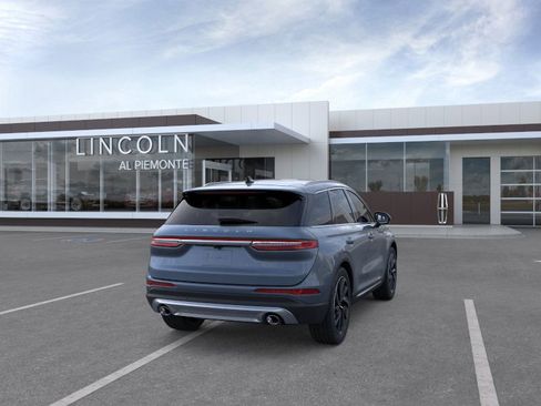 New 2024 Lincoln Corsair Reserve image 8