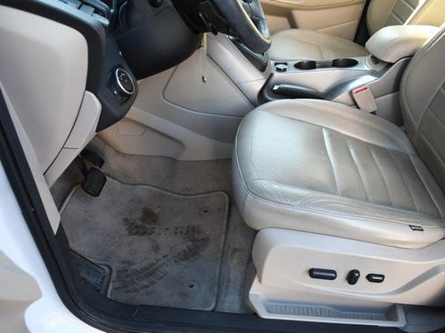 Used 2015 Ford Escape SE image 15