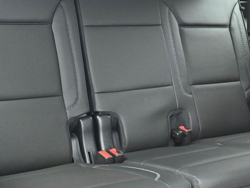 Used 2023 GMC Yukon Denali image 14