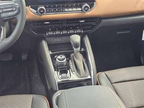 New 2026 GMC Canyon AT4 w/ Technology Plus Package image 15