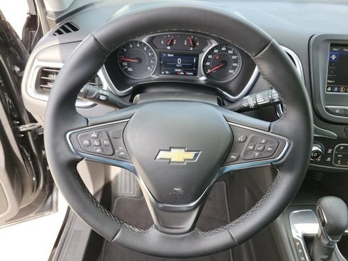 Used 2024 Chevrolet Equinox LT FWD image 33