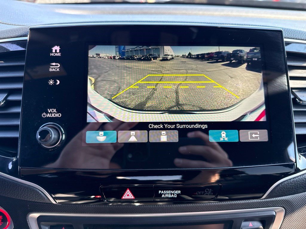 Certified 2022 Honda Passport TrailSport image 34