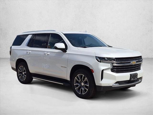 Used 2021 Chevrolet Tahoe LT w/ LT Signature Package AWD/4WD image 3