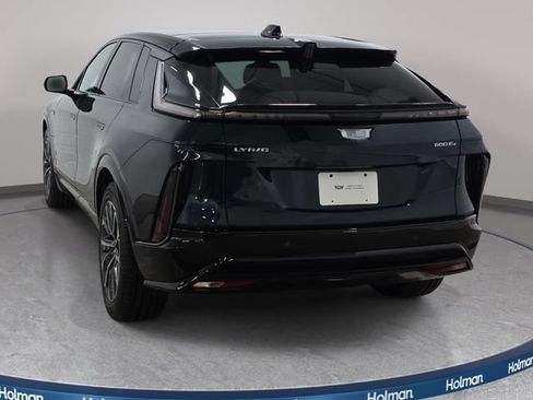 Used 2024 Cadillac Lyriq Sport AWD/4WD image 6