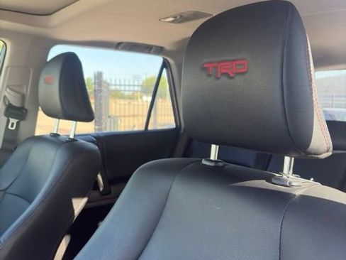 Used 2024 Toyota 4Runner TRD Off-Road Premium w/ Moonroof Package AWD/4WD image 9