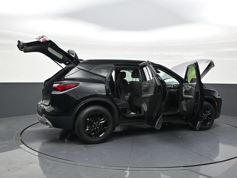 Used 2022 Chevrolet Blazer LT w/ Midnight/Sport Edition FWD image 29